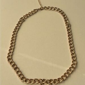 Elegant Gold Chain Necklace